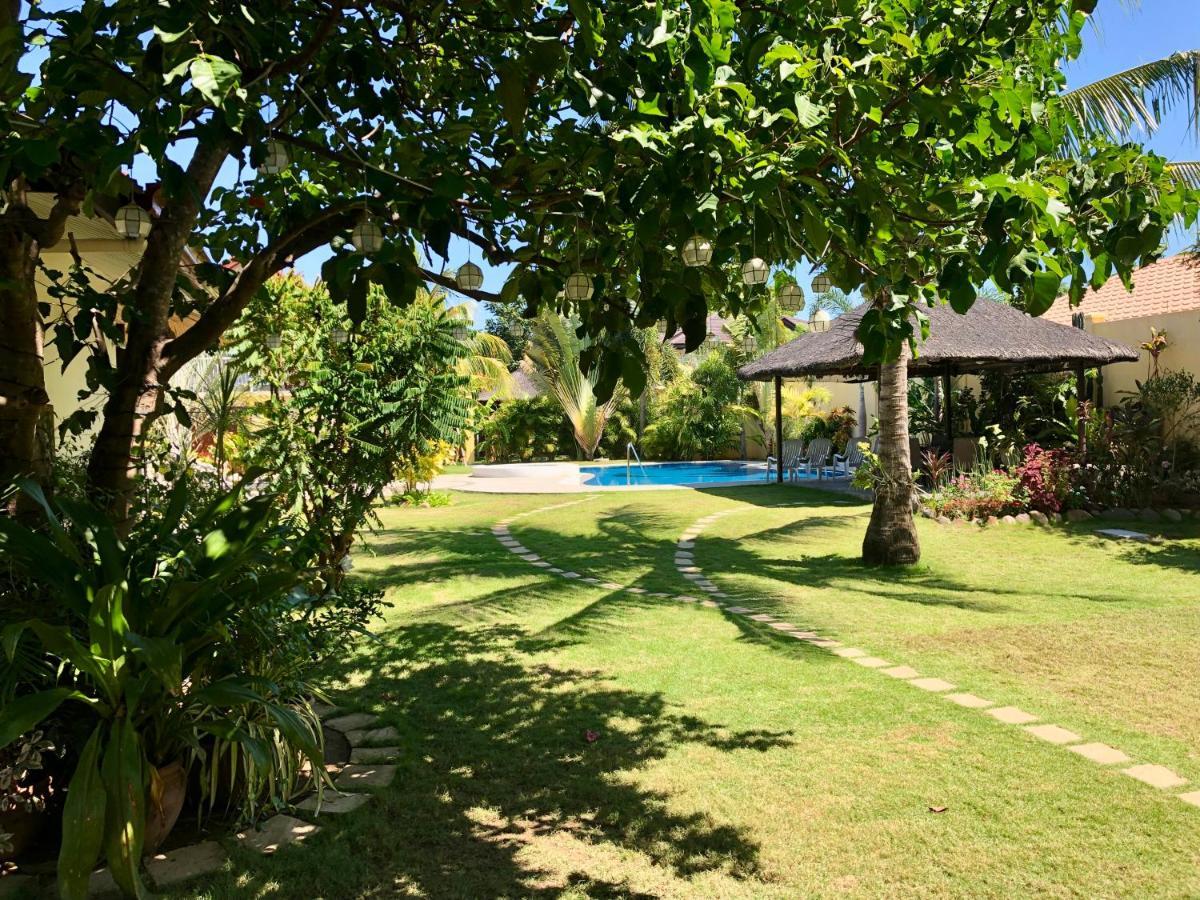 Strutz Art Garden Resort Bangued Exteriör bild